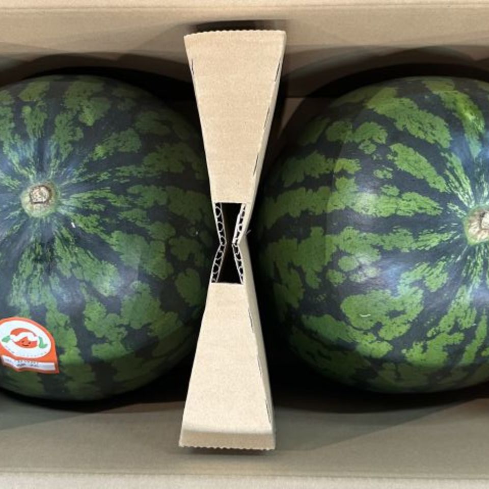 山形県産尾花沢西瓜の画像